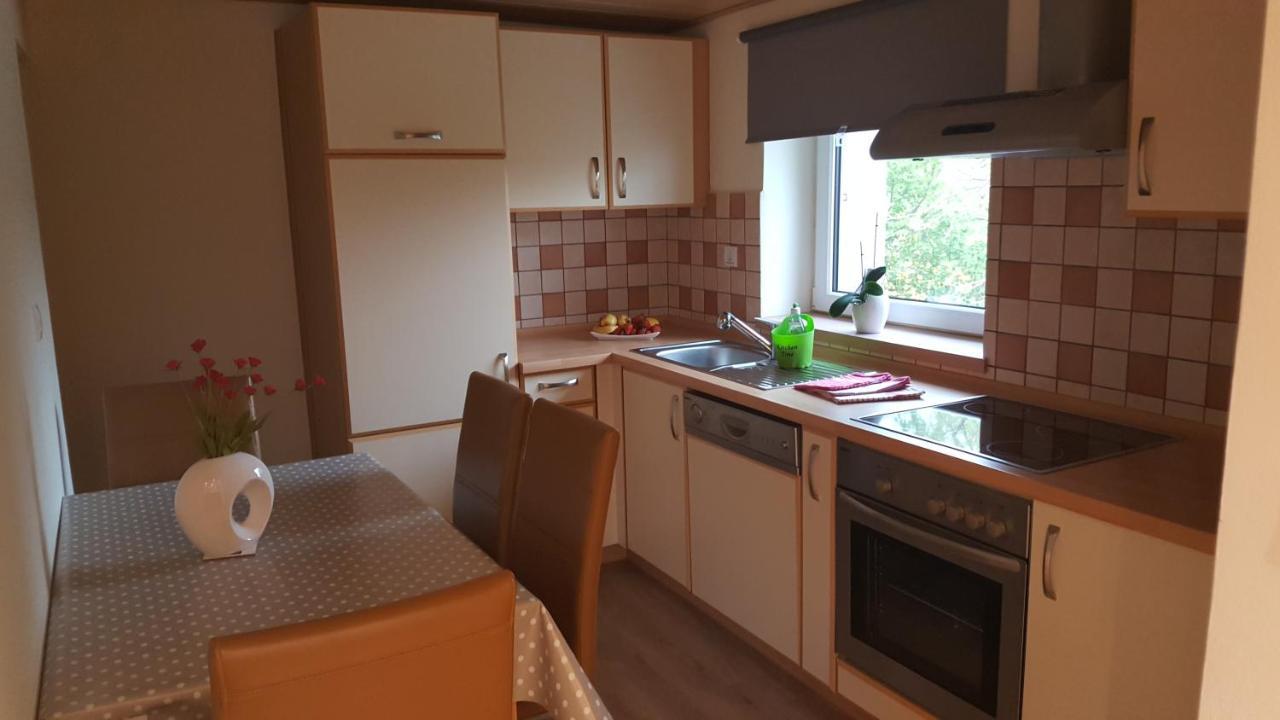 Na Off Villa Radenci Eksteriør billede